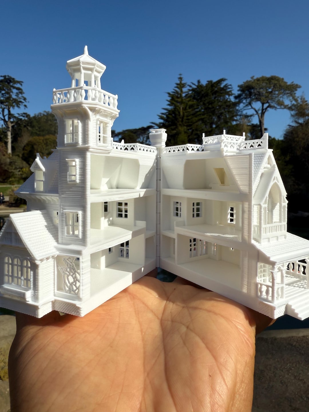 Opening Miniature N-scale Practical Magic Victorian House