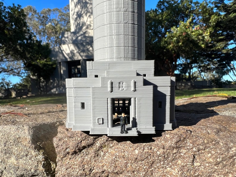 Small Miniature N Scale Coit Tower San Francisco Landmark image 9