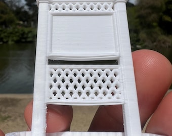 Miniature White HO-Scale Stars Town Sign Victorian Built Assembled