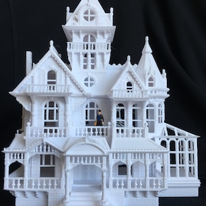 Miniature Victorian 5 Castle Tower House Train HO Scale image 1