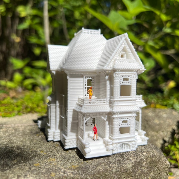 Small Miniature N Scale Charmed Witch Magic Halliwell San Francisco Victorian House