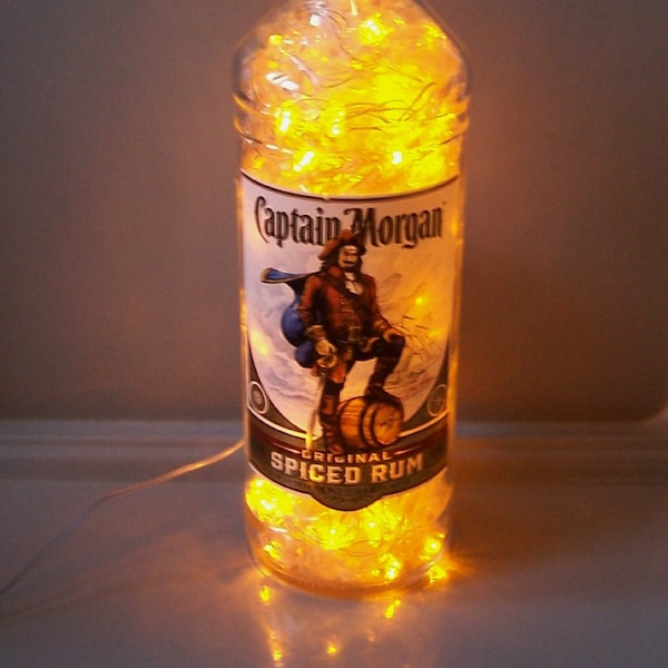 CAPTAIN MORGAN Spiced Rum 1L Upcycled Bottle Accent Light Lamp w/100 Gold Motion LEDs Inside & 8 Light Flashing Modes