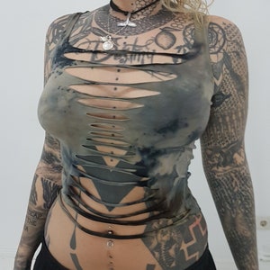 Maglietta corta nera XS-XXL, canotta marrone batik, yoga goa psy etno boho, motivo grafico batik psi festival punk gotico emo scena gogo