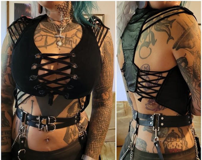 S-M vest lacing croptop black cutout cut out ombre batik top tanktop yoga goa psy ethno boho graphic pattern psi festival pole dance