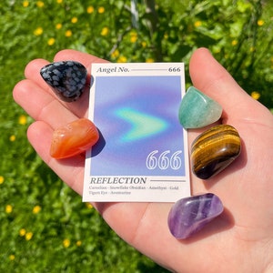 Kristallen set met 666 engelennummers // Drievoudige reeks van zes getallenreeks edelsteencadeauset // Reflectie-tuimelsteenset // Kristallen voor reflectie