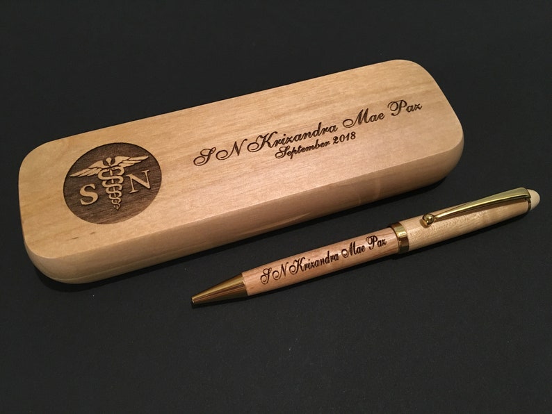 National Doctors Day Gift Personalized Wood Desktop Pen Set