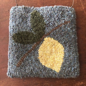 Rug Hooking Kit Lemon image 1