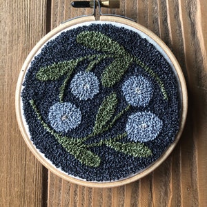 Round Flowers Embroidery Punch Needle
