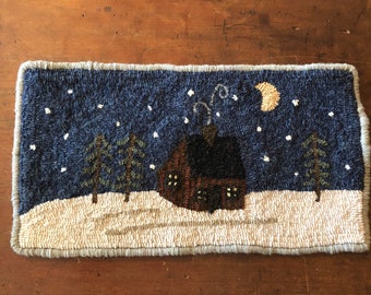 Cozy cabin rug hooking pattern on linen