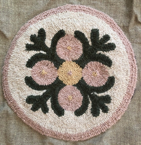 Vintage Flowers Rug Hooking Kit &/or Pattern