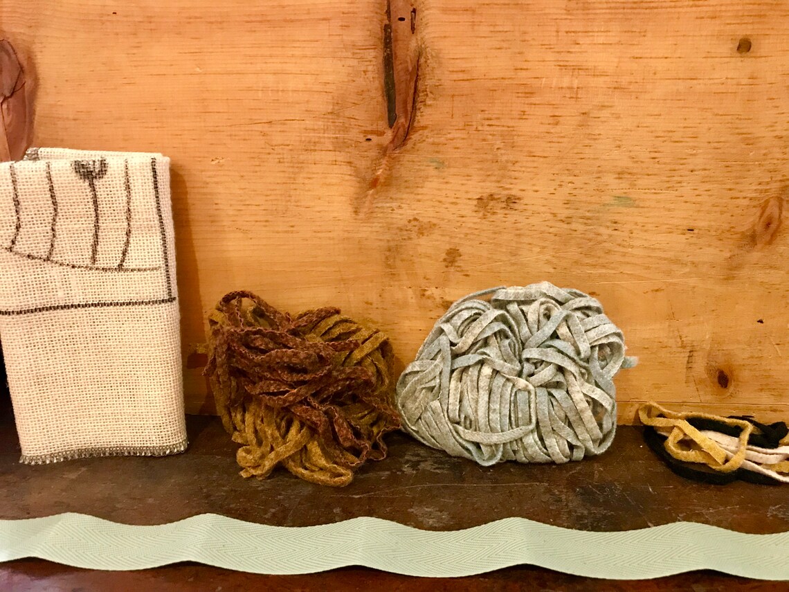 Bee Skep Rug Hooking Kit - Etsy