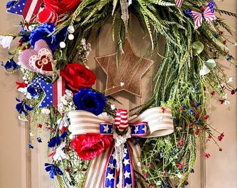 Patriotic wreath, veteran wreath, wreaths for front door, stars and stripes wreath for front door, memorial daylabor day wreath.