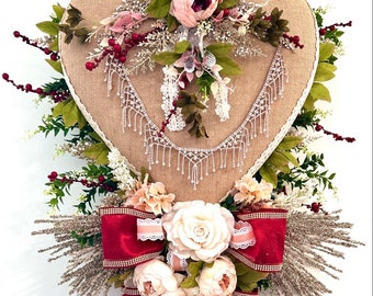 Valentine Wreath, Love Wreath, Valentine Decor, Valentine Door hanger, Heart Wreath, Heart Decor