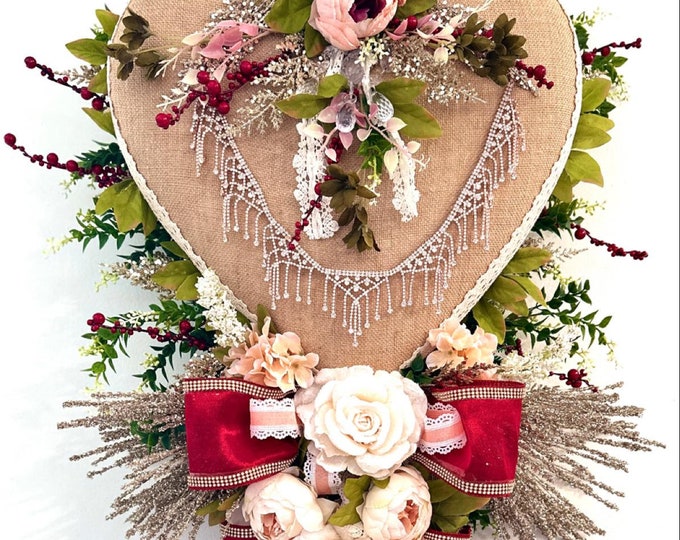 Valentine Wreath, Love Wreath, Valentine Decor, Valentine Door hanger, Heart Wreath, Heart Decor
