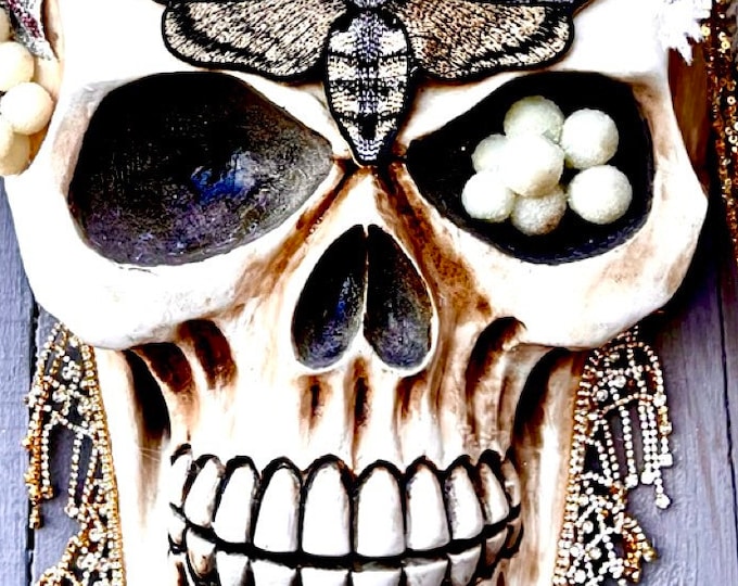 Halloween Wreath, skeleton wreath, Skull Wall Decor, Skull Decoration, Skull Wreath, Skull wall decorations, Halloween Door Hanger