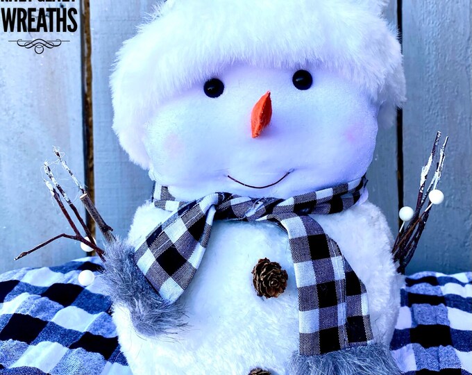 Chubby cheeks snowman, gingham check snowman, gingham snowman, winter snowman