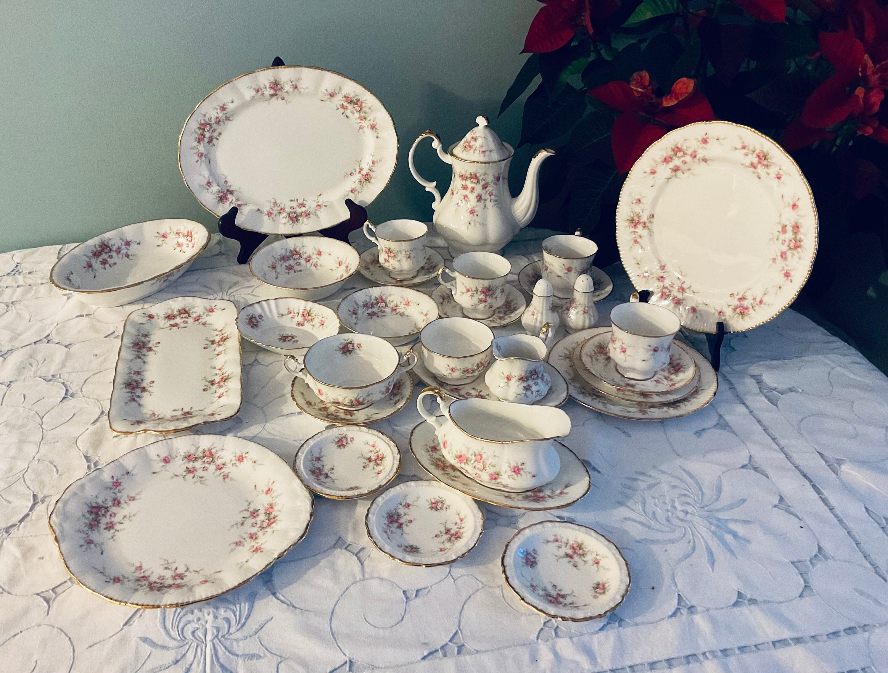 【PARAGON】Victoriana Rose　オーバルプレート　2枚 PARAGON】Victoriana Rose オーバルプレート 2枚 RARE Paragon