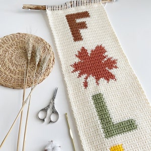 Crochet Pattern | The Oh So Fall Wall Hanging | Wall Hanging Crochet Pattern | Fall Crochet Pattern | Maple Leaf Crochet Pattern | PDF