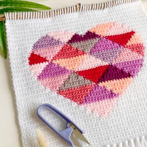Crochet Pattern | The Geo Heart Wall Hanging | Wall Hanging Crochet Pattern | Crochet Tapestry | Crochet Heart Pattern | Instant Download