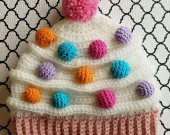 Adult Cupcake Beanie Pattern, Crochet Beanie Pattern, Crochet Cupcake Pattern - Crochet Pattern PDF