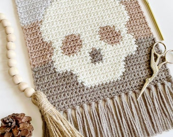 Crochet Pattern | The Simple Skull Wall Hanging | Wall Hanging Crochet Pattern | Crochet Tapestry | Crochet Skull | Instant Download | PDF