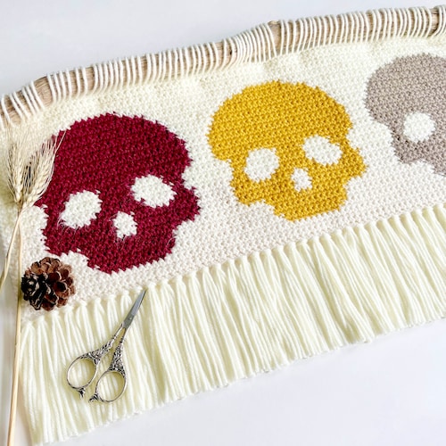 Crochet Pattern the Skull Trio Wall Hanging Crochet Wall Etsy