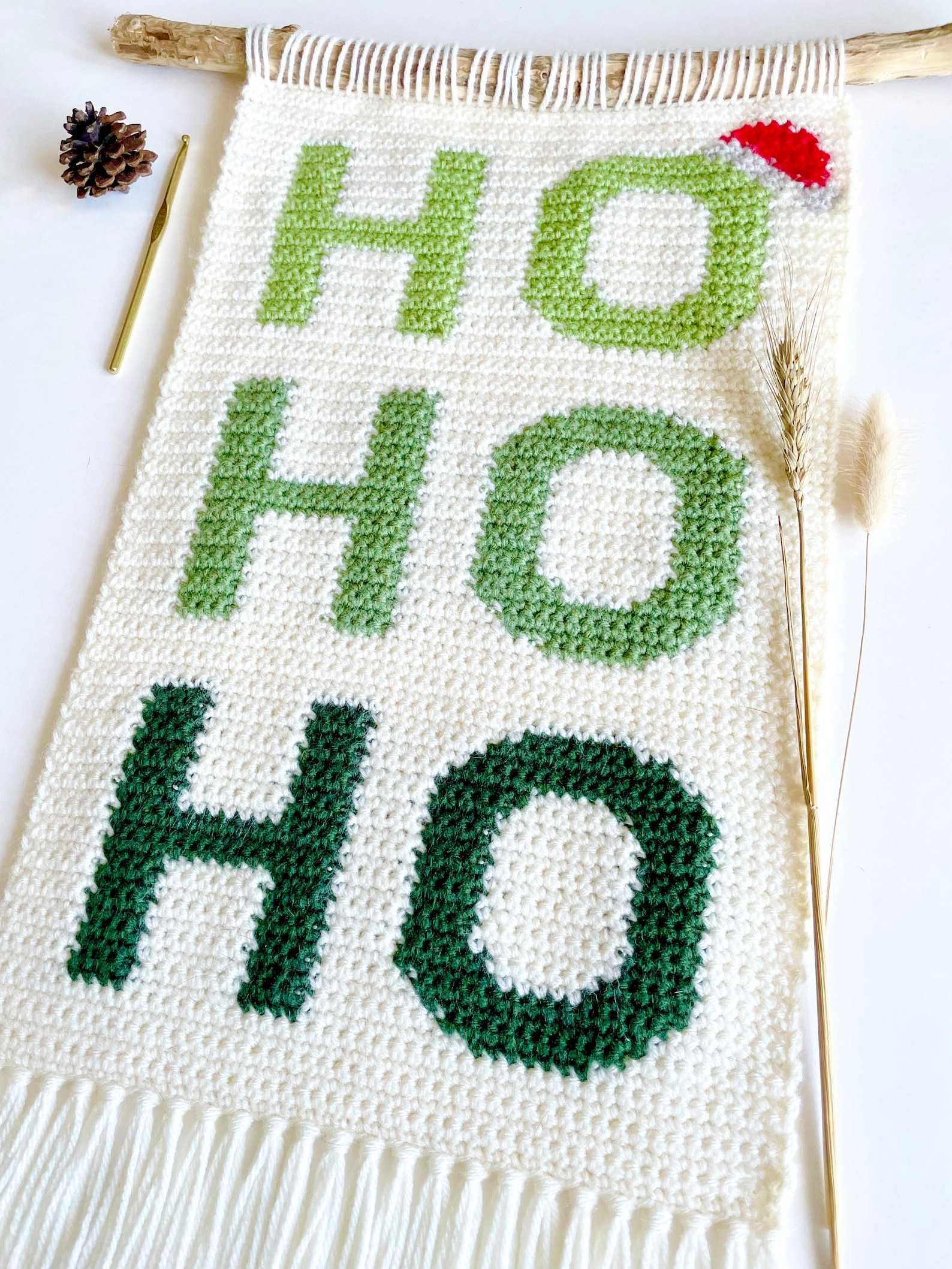Crochet Pattern | the Holly Jolly Wall Hanging | Wall Hanging Crochet ...
