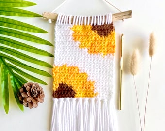 Crochet Pattern | The Teeny Weanie Sunflower Wall Hanging | Wall Hanging Crochet Pattern | Sunflower Crochet Pattern | Instant Download