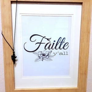 Scottish Gaelic &quot;Fàilte y&#39;all&quot; printable wall decor | Gàidhlig | southern magnolia | Welcome Y&#39;all sign (portrait version)
