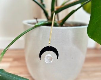 Plant suncatcher with powder black crescent moon in Brass, indoor plant stake, Plant Decor
