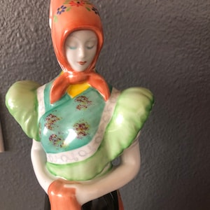 Hungarian Vintage collectible Hollohaza peasant girl figurine
