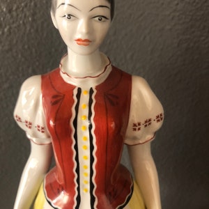Hungarian Vintage collection Hollohaza girl figurine
