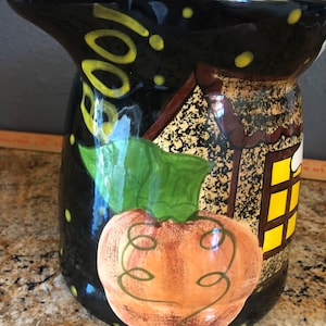Halloween vintage NWOT Laurie Gates pitcher