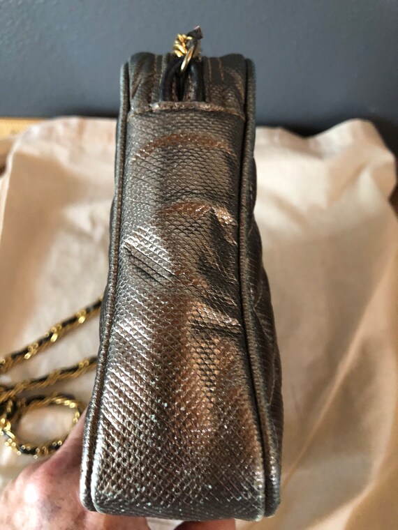 Varon Handbags Vintage metallic gold leather Chan… - image 5
