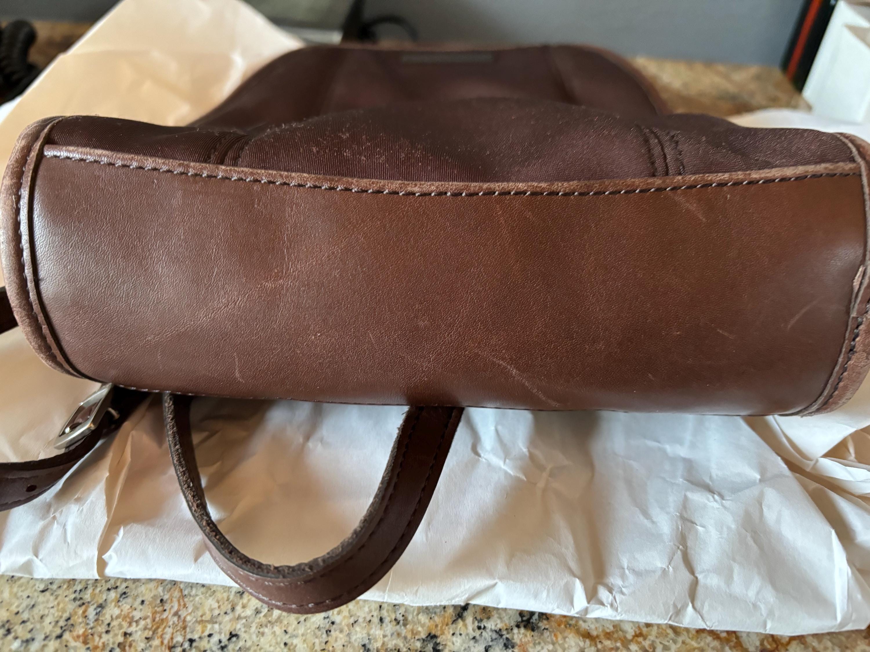 Coach Vintage Preowned Neoprene Leather Backpack With  display picture 2
