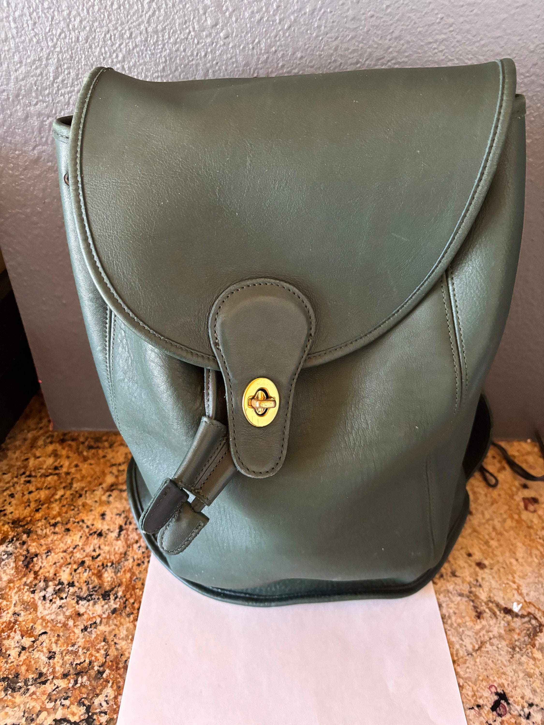 Coach Vintage Preowned RARE Bottle Green Rucksack Backpack Coach Vintage Preowned RARE Bottle Green Rucksack Backpack