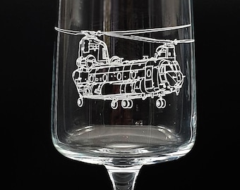 Copa de vino personalizada para helicóptero Chinook. Regalo para piloto de aviación militar. Cumpleaños, Navidad, boda o jubilación. Elige tu estilo.