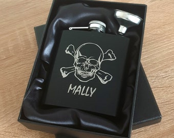 Skull & Crossbones 6oz Stainless Steel  Hip Flask - Novelty Halloween Pirate Themed Birthday Wedding Gift Idea