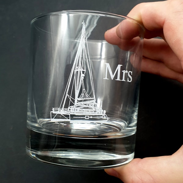 Personalised Catamaran Tumbler Glass - EnF Engraving Design - Birthday Wedding Christmas Sailing Boat Nautical Themed Gift Idea