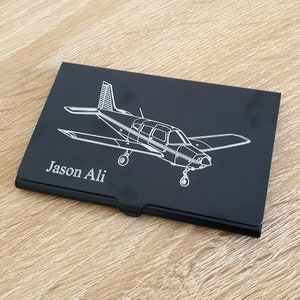 Porta-cartão de débito e crédito preto para aeronave Piper PA28 personalizado - Idéia de marketing empresarial para instrutor de aviação do Pilot Flying Group Club