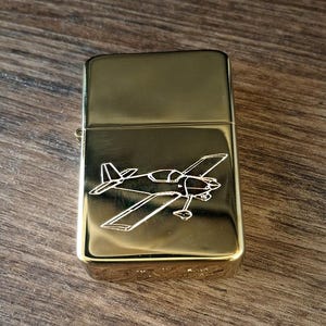 Isqueiro Vans RV 6 para pilotos de aeronaves - Escolha de cores - Ideia de presente para fumantes com tema de engenheiro de aviação premium