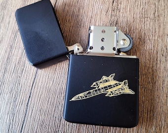 Gepersonaliseerde Lockheed SR71 Blackbird vliegtuigaansteker - keuze uit kleuren - piloten ingenieur luchtvaart thema rokers cadeau-idee