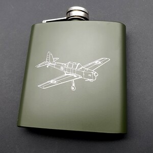 Vintage Chipmunk Aircraft Hip Flask - Range of Colours - Vintage Military Aviation Aircraft Pilot Flying Group Gift Idea