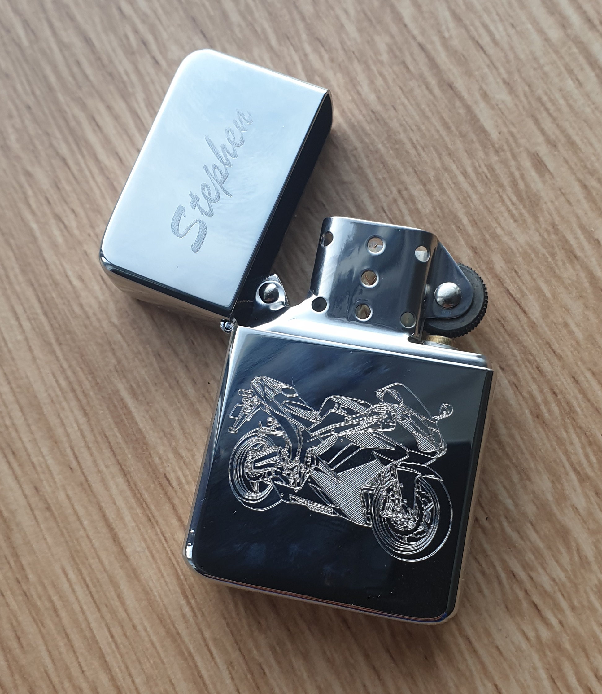 biker cigarette lighters Premium Brass Racing Motogp Motorcycle Lighter - Choice of Colours - Superb  Personalised Motorbike Rider Enthusiast Smokers Gift