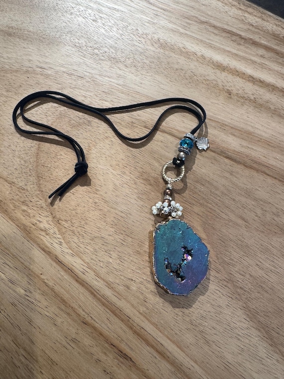 turquoise colored stone Necklace with copper, glass beads mini vintage faux pearls and leather