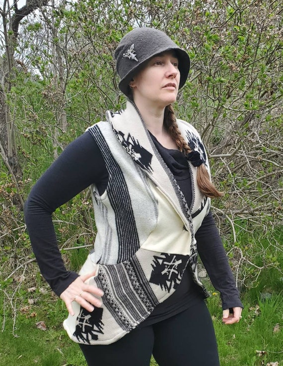 AvivasDesignsCanada Black and Cream Patterned Recycled Sweater Vest Made from Cotton and Acrylic Size Large - XLarge