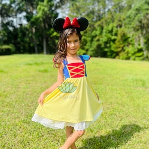 Red apple princess, Snow White-inspired dress, Princess dress, Gift for girls, Birthday dress