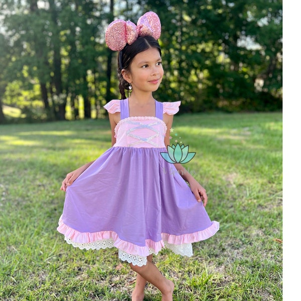 Robe inspirée de Raiponce, robe d'anniversaire de Raiponce, robe violette de princesse, serre-tête oreilles de souris, cadeau pour les filles