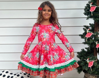 Christmas Dress, Toddler Girls Christmas Dress, Nutcracker girls dress, Girls Holiday dress, Red Green ruffles Christmas dress