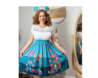 Vestido inspirado en Mirabel, vestido de adulto inspirado en Encanto, vestido de mujer Mirabel, vestido de mujer Encanto, orejas de ratón Mirabel, regalo para ella